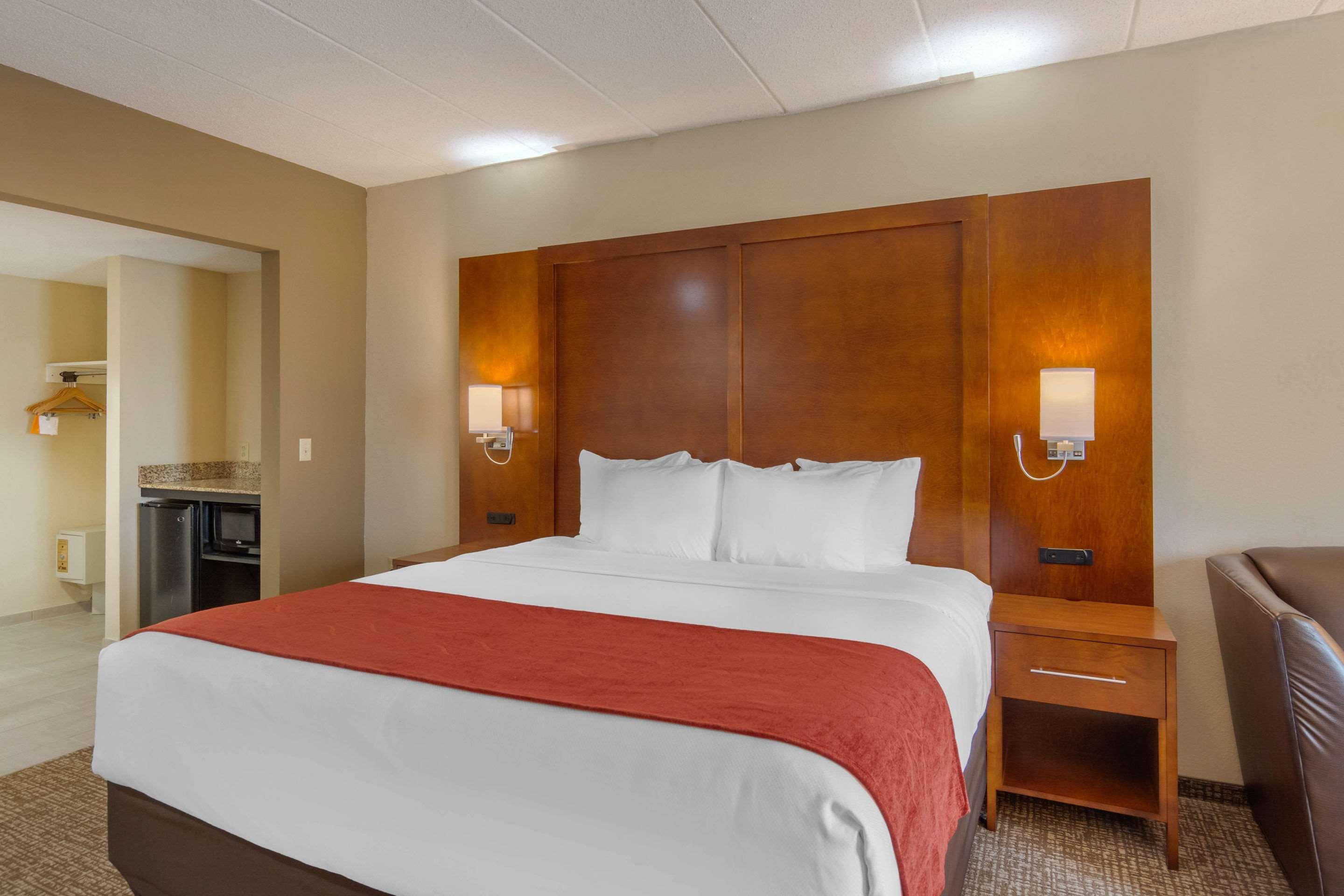 Comfort Suites Southpark Colonial Heights Exterior foto