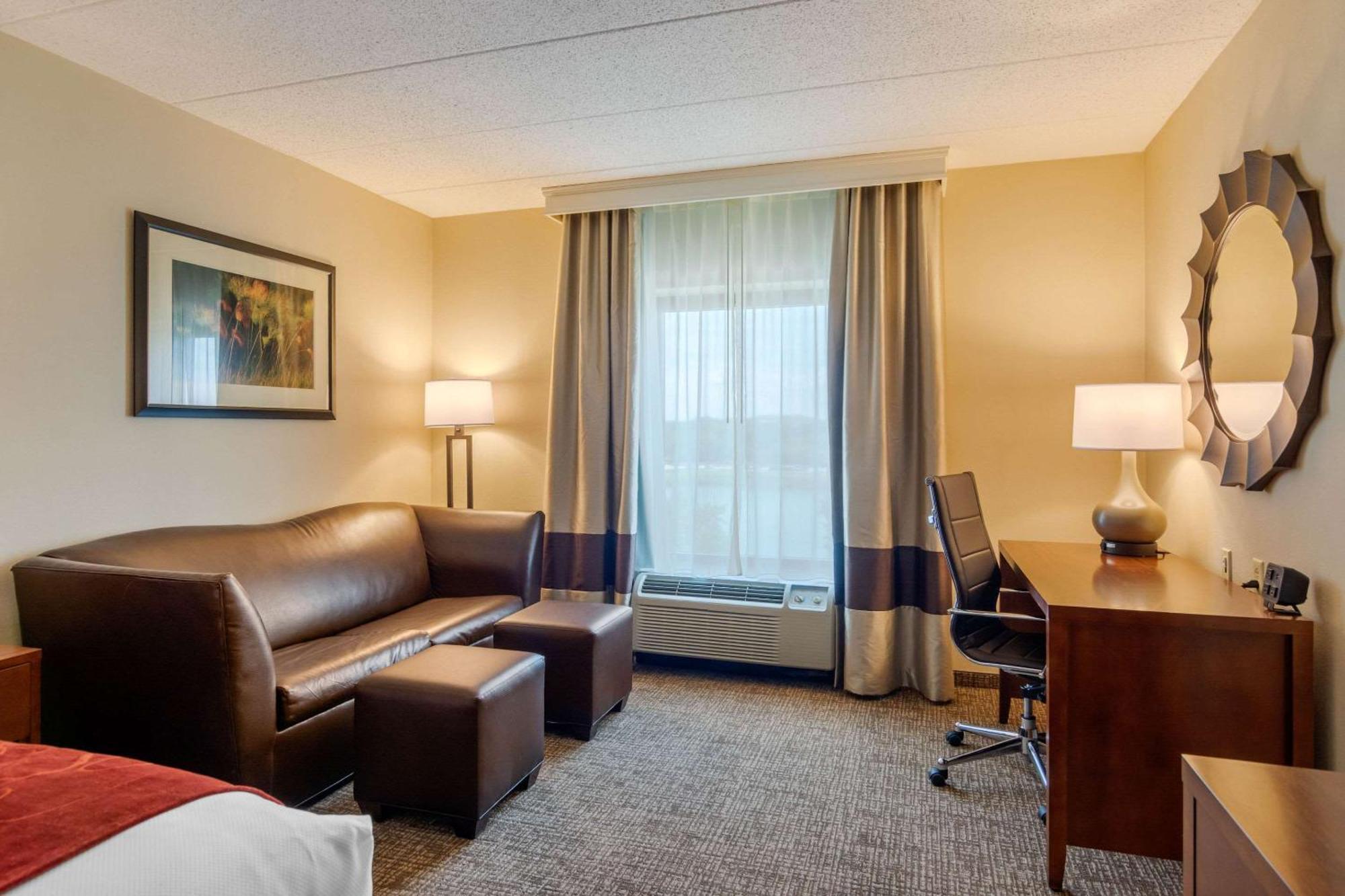Comfort Suites Southpark Colonial Heights Exterior foto
