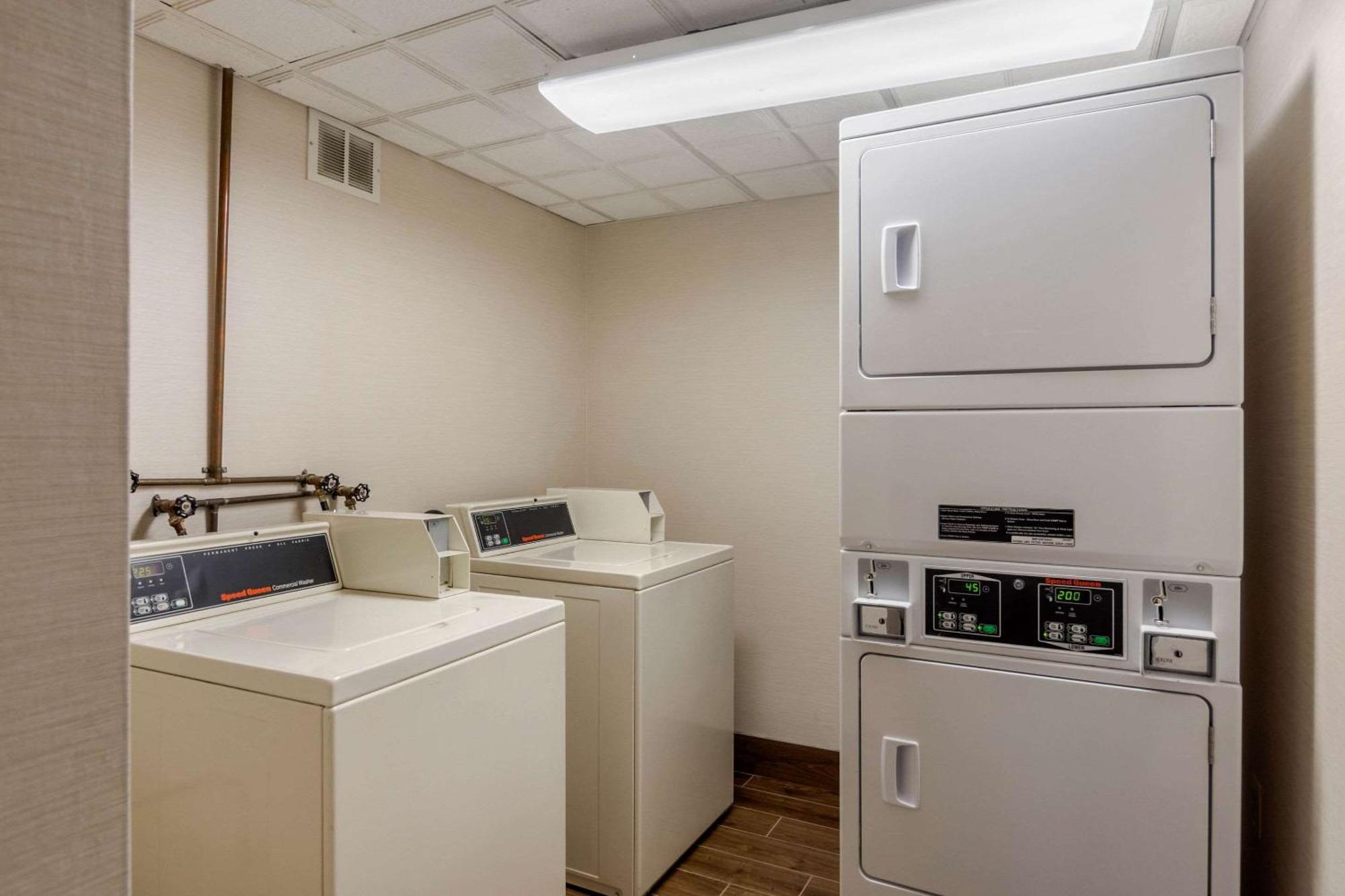 Comfort Suites Southpark Colonial Heights Exterior foto