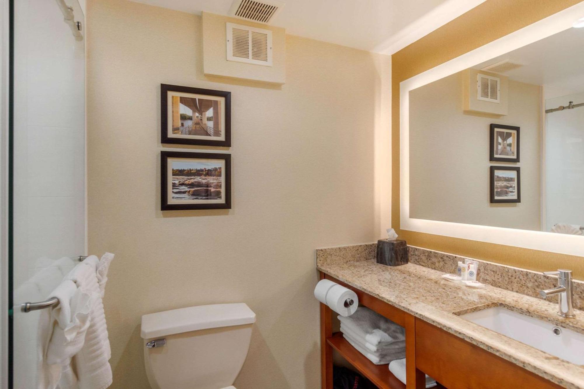 Comfort Suites Southpark Colonial Heights Exterior foto